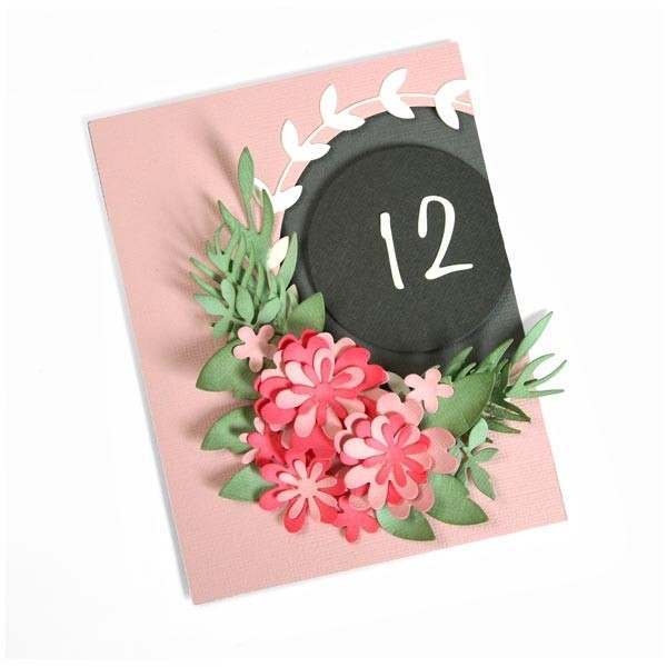 Thinlits Floral Wreath Die / Suaje de Corona Floral Descontinuado Sizzix