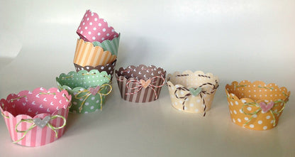 Stitched Scalloped Cupcake Wrapper / Cubre Cupcakes Descontinuado Lawn Fawn