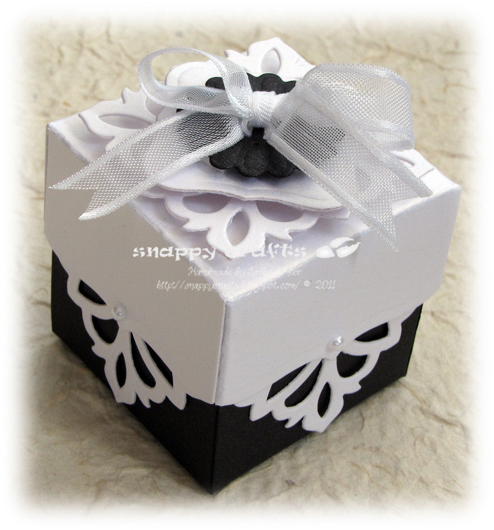 Suaje de Corte de Motivos Damasco  / Damask Motifs Descontinuado Spellbinders