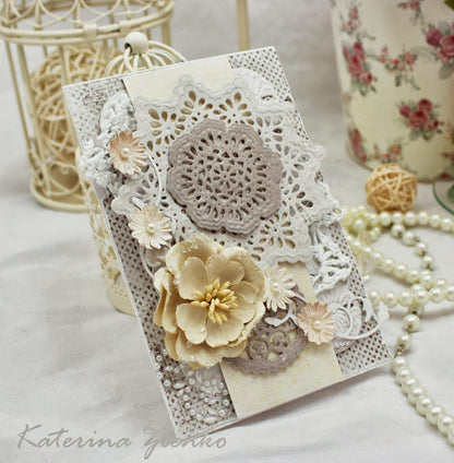 Suaje de Corte de Estrella y Flor / Delicate Doilies Descontinuado Spellbinders