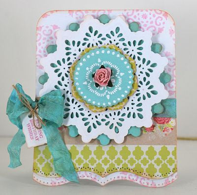 Suaje de Corte de Estrella y Flor / Delicate Doilies Descontinuado Spellbinders