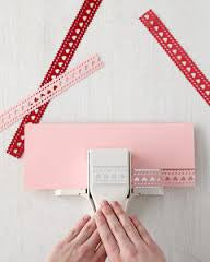 2 in 1 Deep Edge Punch Striped Hearts / Perforadora de Borde Profundo 2 en 1 Descontinuado Martha Stewart