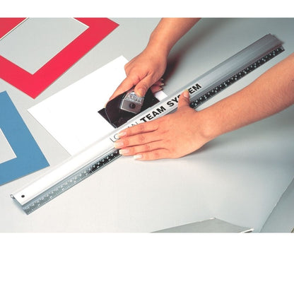 Team System Plus 61cm / Herramienta de Corte Profesional Sistema Métrico Cortadoras / Guillotinas Logan