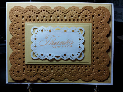 Suaje de Corte de  Marco y Orilla de Flores / A2 Floral Ribbon Threader Descontinuado Spellbinders