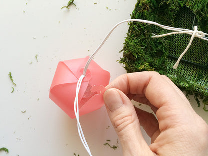 Globe Punch / Perforadora para Hacer Globos de Papel Descontinuado We R Memory Keepers