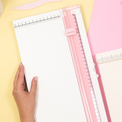 Pink Trim &amp; Score Board / Tabla de Corte y Dobleces Rosa Cortadoras / Guillotinas We R Memory Keepers