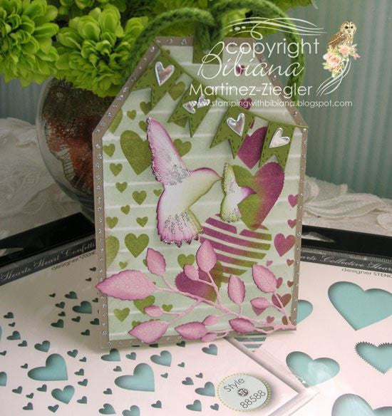 Hearts Heart Confetti Stencil / Plantilla de Corazones Descontinuado Memory Box