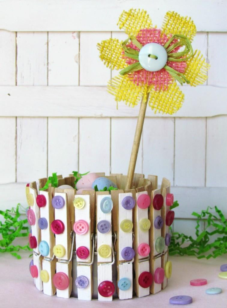 Small Spring Clothespins / Pinzas de Madera Chicas 24 pzas. Descontinuado Darice
