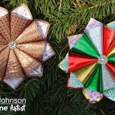 Earth Foiled Papers 4"x6" / 12 Hojas de Papel Tipo Alumino Doble Cara Tierras Descontinuado Rinea