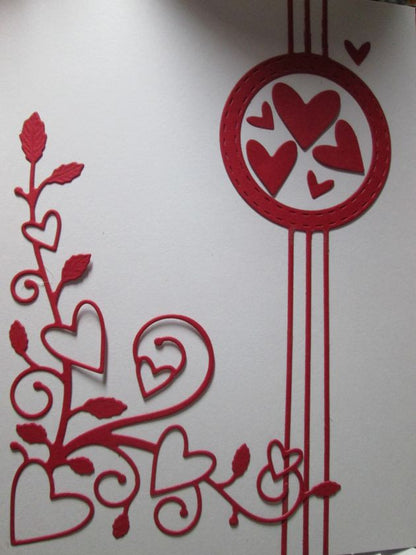 suaje de Corte de Esquina de Corazones / Loveland Corner Descontinuado Memory Box