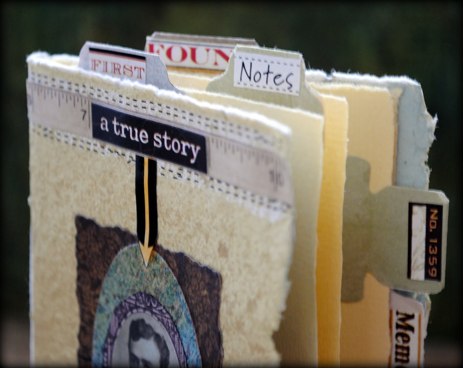Suaje de Corte de Pestaña / Creative Page Tabs Descontinuado Spellbinders