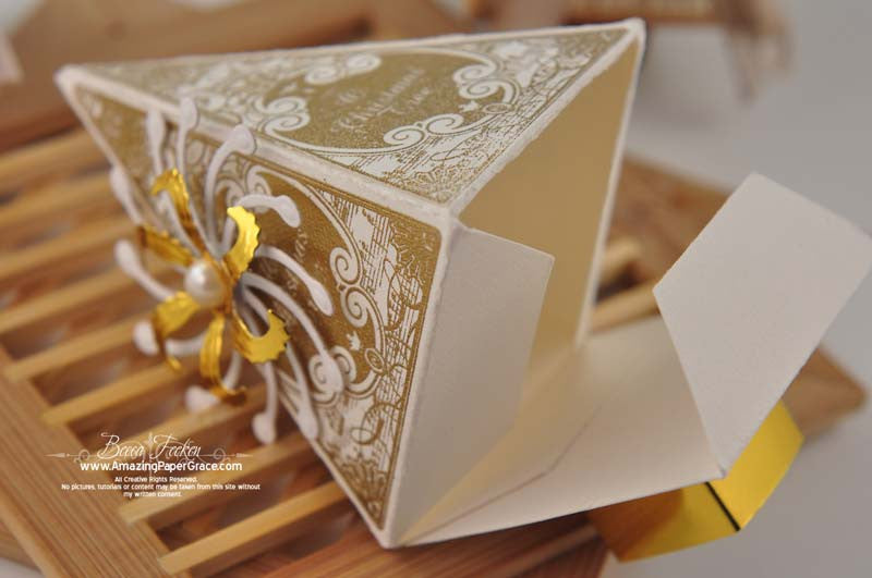 Suaje de Corte de Copo de Nieve 2011 / 2011 Snowflake Pendant Descontinuado Spellbinders