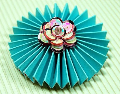 Scalloped Medallion Punch / Perforadora Medallón Escalopado Descontinuado Martha Stewart