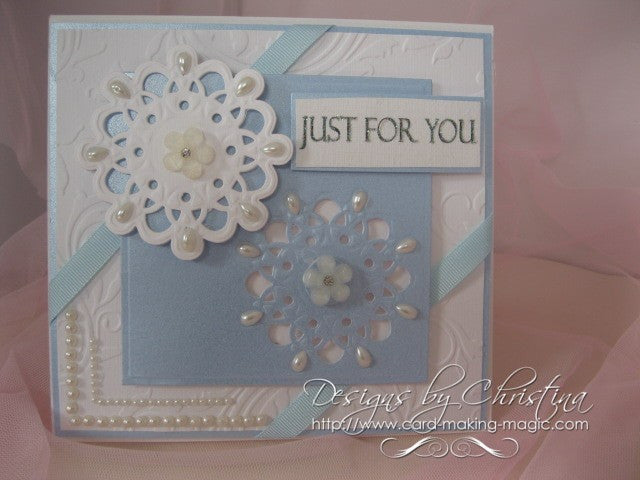 Suaje de Corte de Medallon Decorado / Medallion Seven Descontinuado Spellbinders