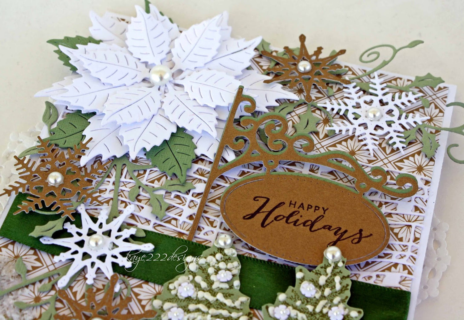 Snowflowers Set Two Dies / Suaje de Corte de Copos de Nieve Descontinuado Cheery Lynn Designs