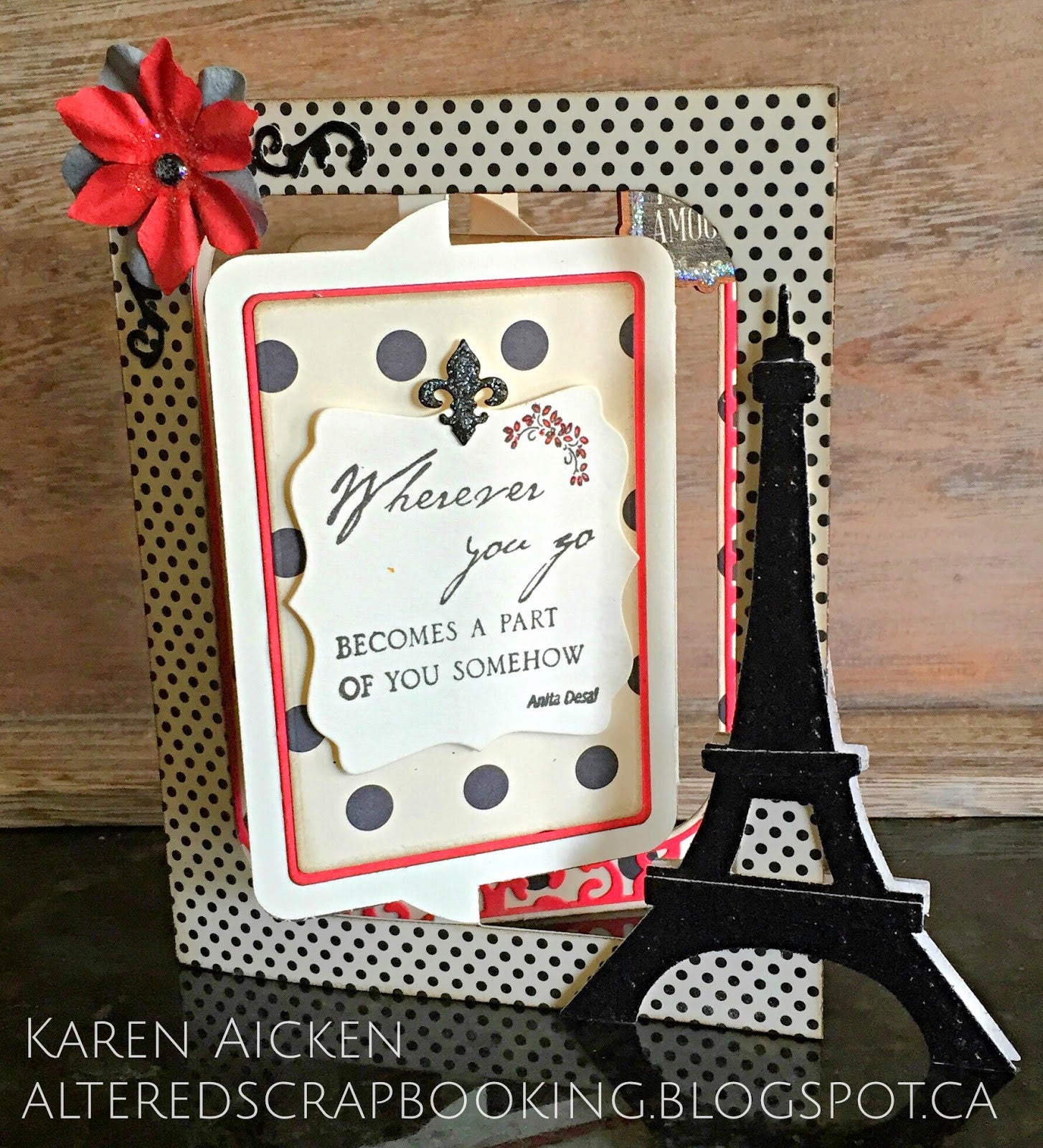 Suaje de corte de Torre Eiffel / Eiffel Tower Pop Stand Descontinuado Elizabeth Craft Designs