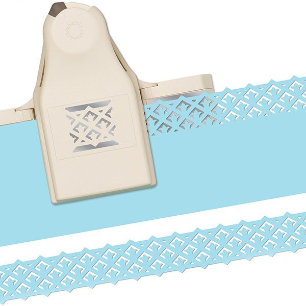 Framed Tulips 2 in 1 Deep Edge Punch / Perforadora 2 en 1 Orilla Profunda Tulipanes Enmarcados Descontinuado Martha Stewart